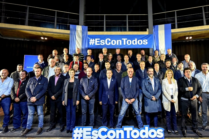 Tras cumbre peronista, intendentes afirman que elegirán como Gobernador al “mejor posicionado”