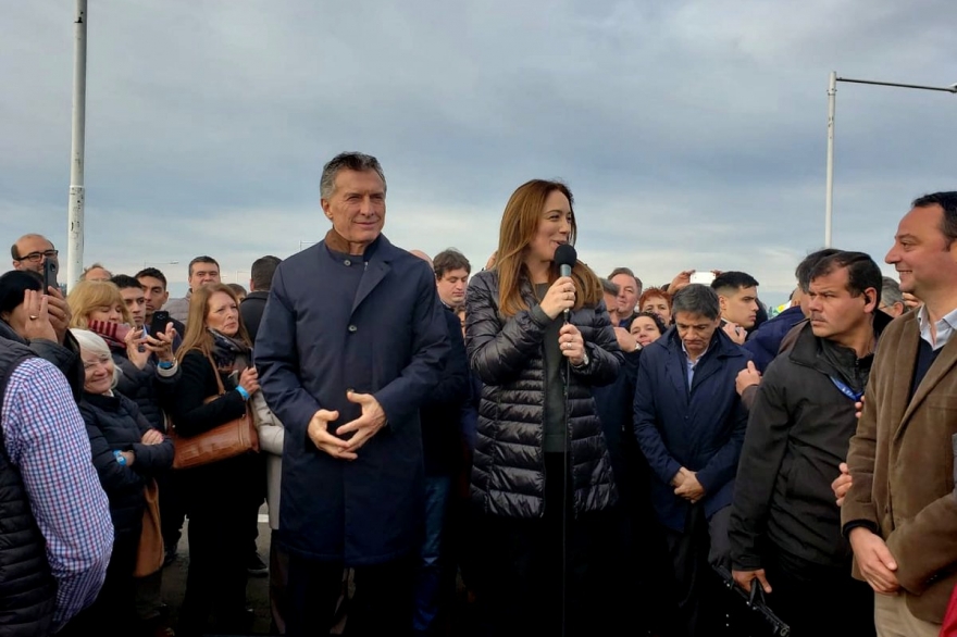 Con críticas a la gestión anterior, Macri y Vidal inauguraron juntos obras en la ruta 7