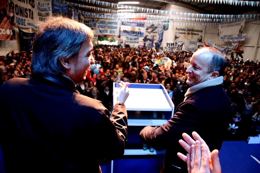 Junto a Máximo Kirchner, Insaurralde lanzó su campaña en Lomas de Zamora