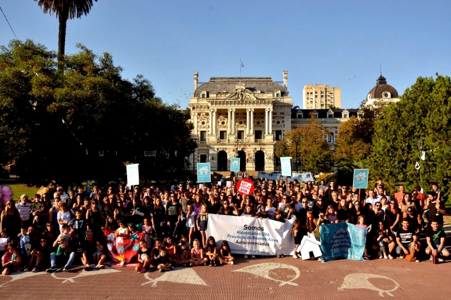 Con críticas de los hipotecados, el Gobierno nacional anunció “rescate” para los créditos UVA