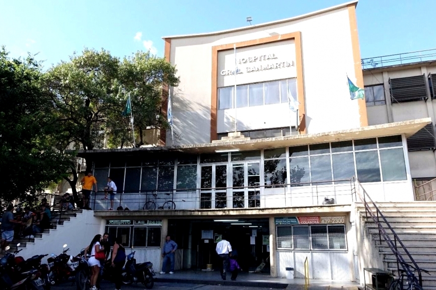 Nuevos aparatos para Hospital San Martín de La Plata: sumó equipo para prevenir ceguera por diabetes