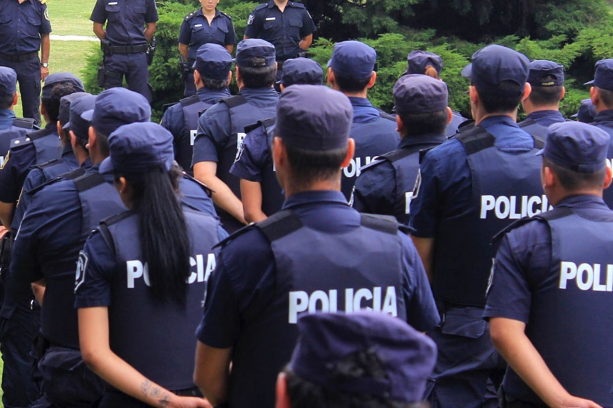 Unos 13 mil policías bonaerenses integrarán el operativo de seguridad por las PASO