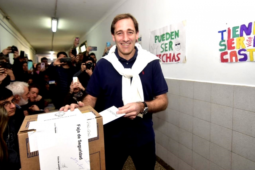 Garro votó en La Plata y destacó: “Esperamos con mucha expectativa estas elecciones”