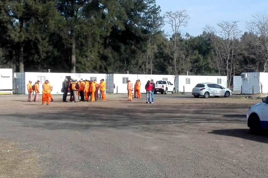 A un mes del inicio, suspendieron obras en Ruta 3 en Las Flores: trabajadores despedidos