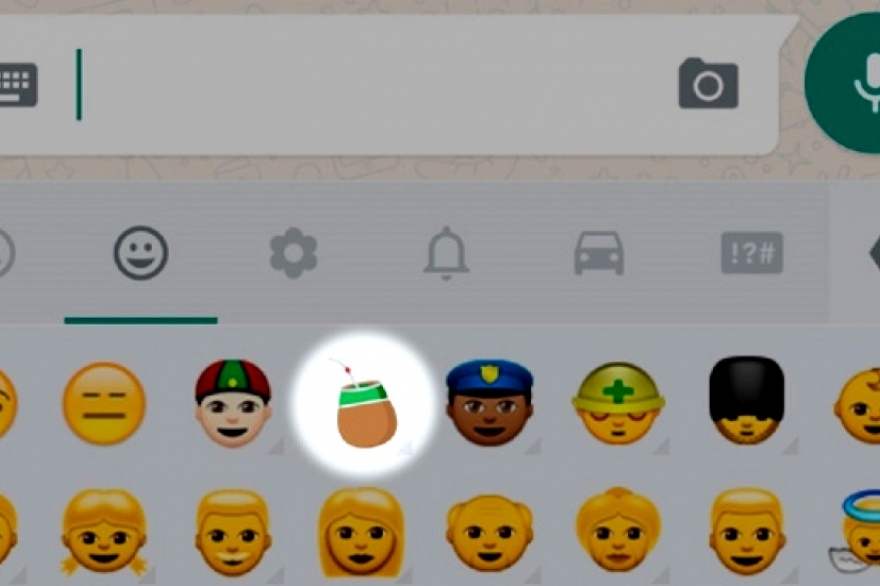 El emoji del mate llegó a WhatsApp: desde cuándo y  en qué celulares está disponible