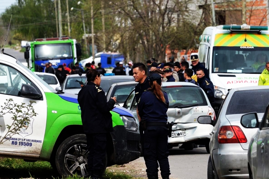 Detuvieron al hombre que se atrincheró y tomó de rehén a su hijastra, de la que habría abusado