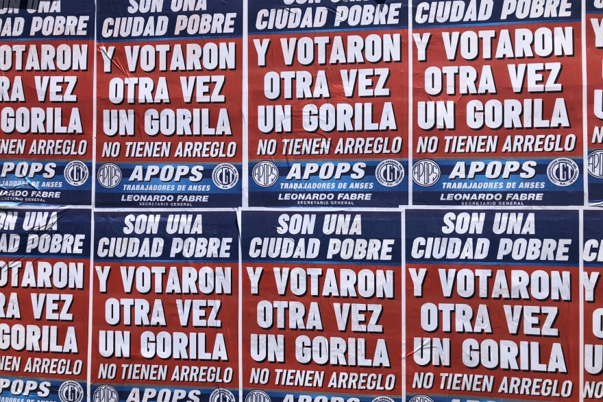 Polémica en Mar Del Plata por un cartel: “Son una ciudad pobre y votaron un gorila otra vez”