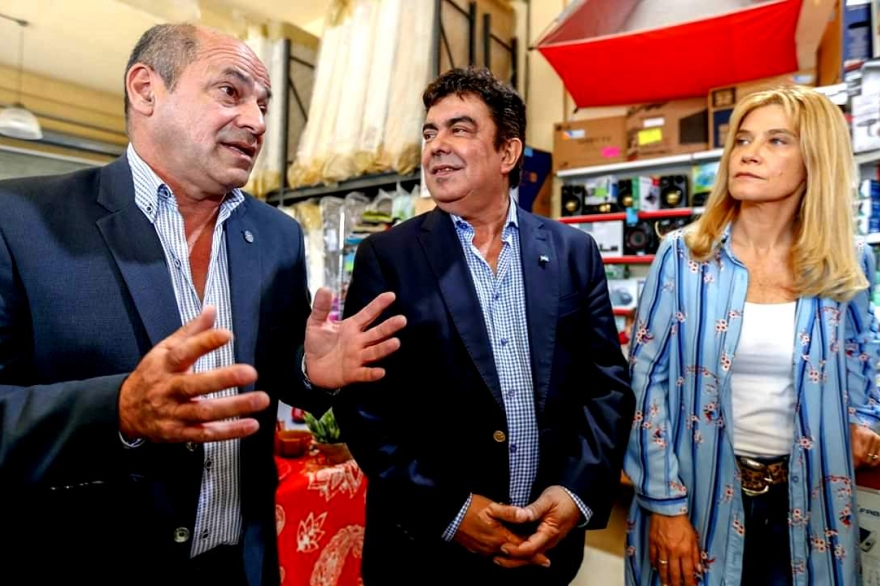 Bonos de fin de año: intendentes rompen el chanchito y hay pagos de hasta 32 mil pesos