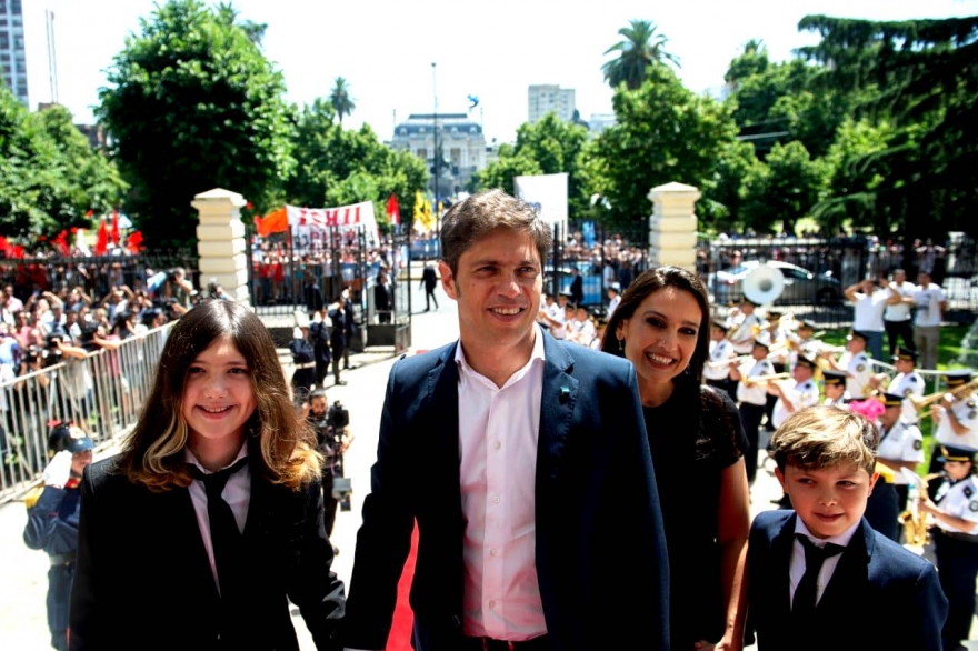 Mirá como ingresó Kicillof al recinto de Diputados para tomar juramento