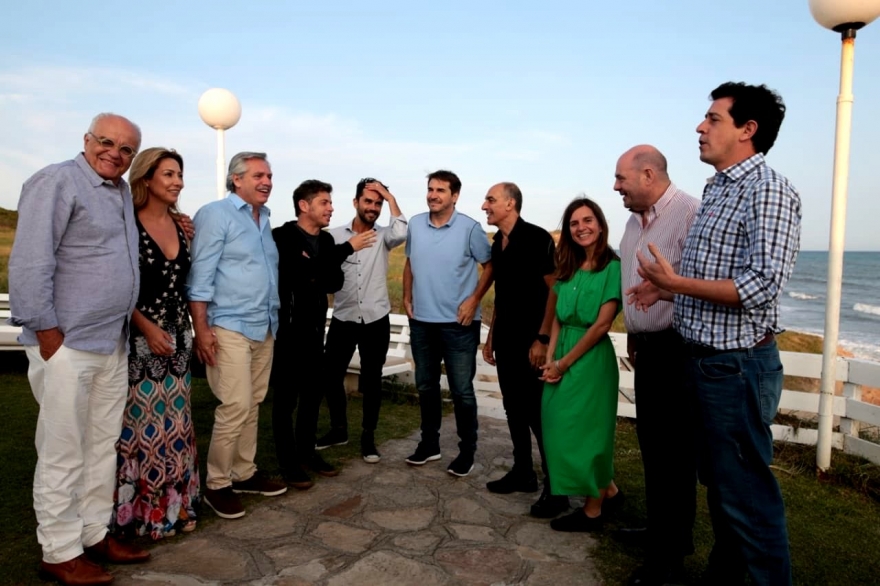 Alberto y Kicillof hablaron con productores teatrales en Chapadmalal sobre la temporada 2020