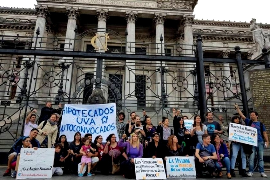 Créditos UVA: cómo es el plan anunciado por el Banco Central para evitar el salto en las cuotas