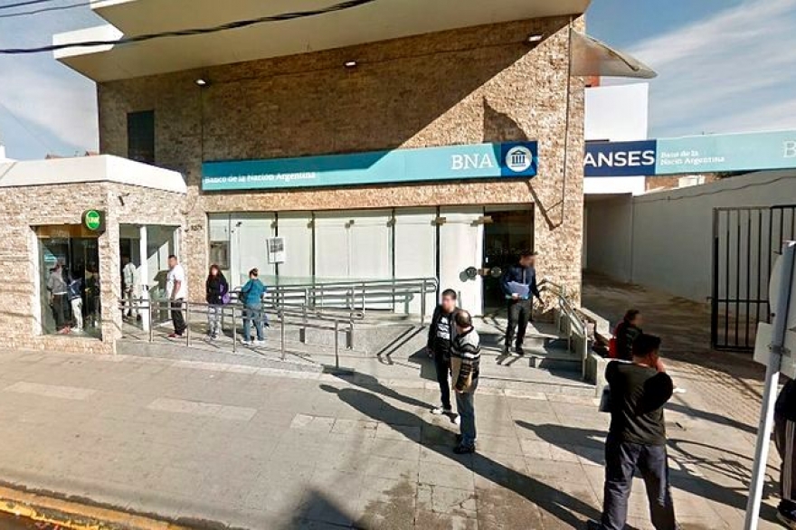 Horror en Isidro Casanova: asesinaron a un cajero en una sucursal del Banco Nación