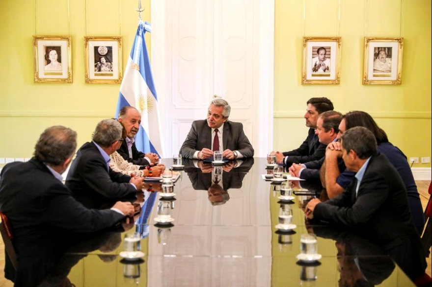 “Han hecho un gran esfuerzo”: el Presidente recibió a los sindicatos docentes tras la paritaria