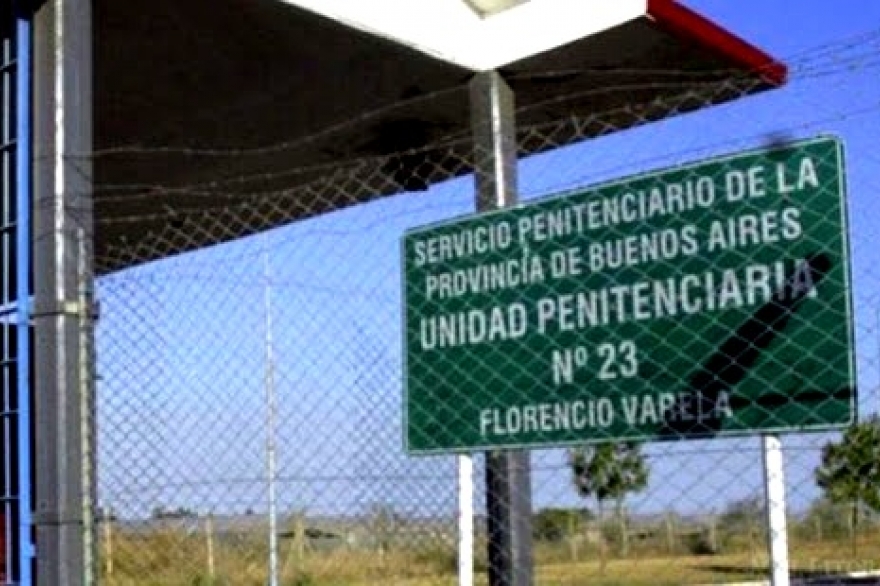 Feroz pelea entre dos grupos de internos de la Unidad 23 de Florencio Varela:  un muerto