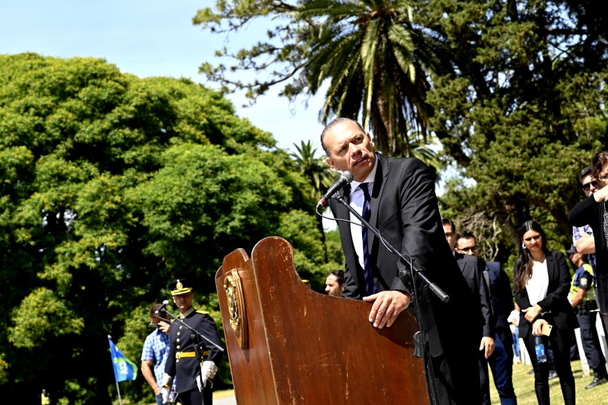 Berni reincorporó a 300 policías que fueron suspendidos durante la gestión de Vidal