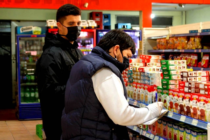 San Vicente intensifica controles en comercios para asegurar que se cumpla con los precios máximos