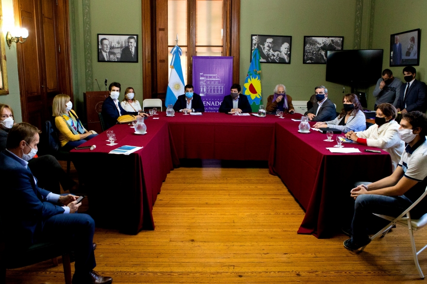 Tras presiones de la oposición, el Senado bonaerense, está listo para sesionar de manera mixta