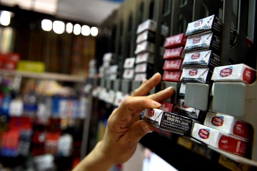 No hay stock de cigarrillos en comercios: alertan que van a faltar “en todo el país” en la semana