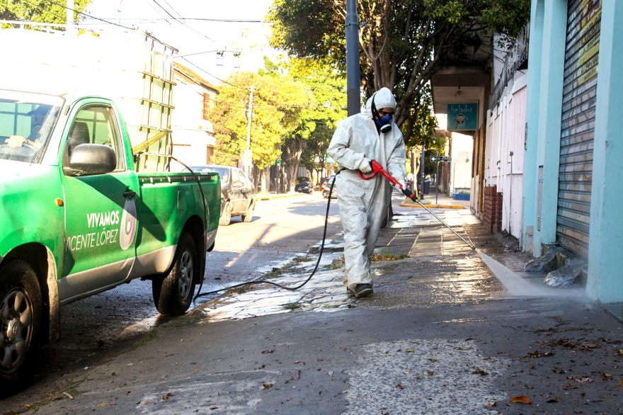 Con la apertura de más comercios barriales, Vicente López refuerza higienización urbana