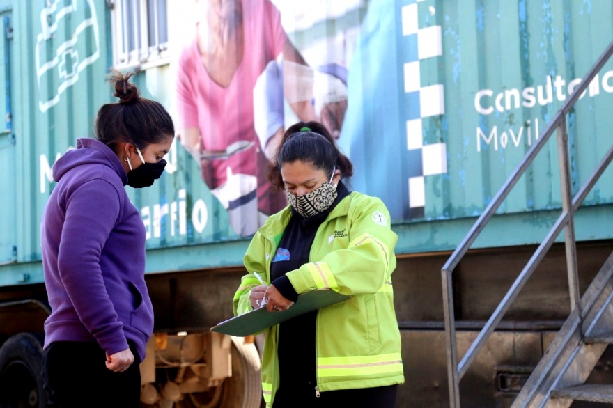 Operativo integral del Municipio contra el Coronavirus en barrio popular de La Plata