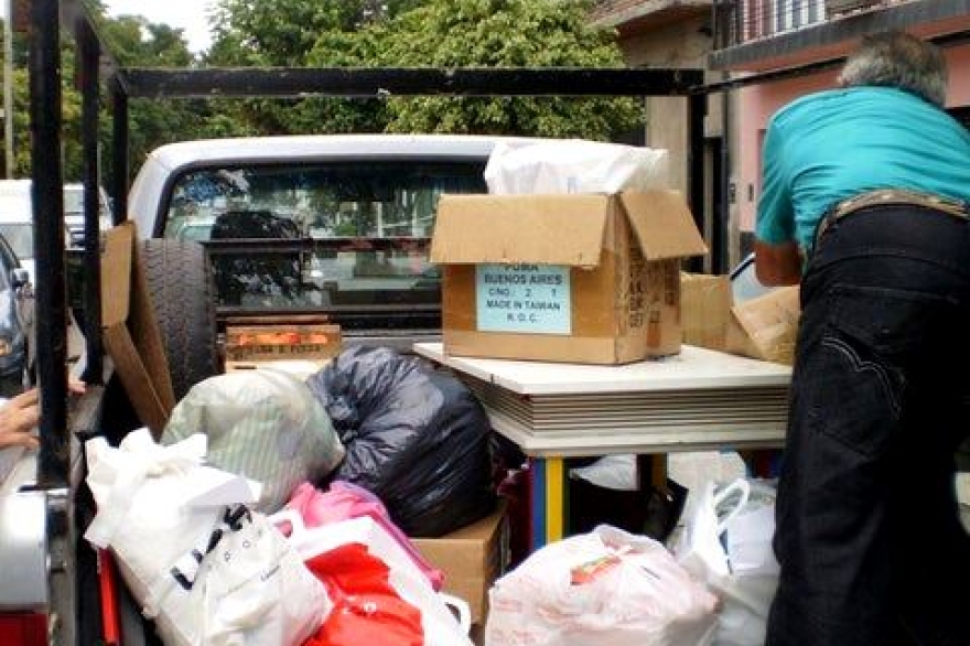 Punto Abrigo: mirá dónde se pueden hacer donaciones de ropa de invierno en La Plata