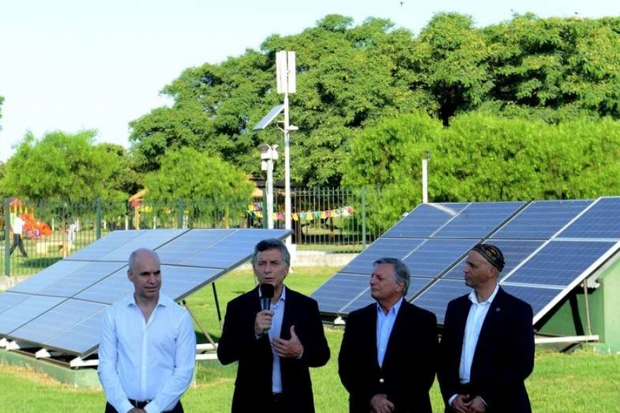 Macri anunció nuevos contratos para la generación de energías renovables