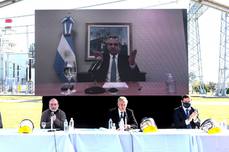 Alberto inauguró la ampliación de una planta de generación termoeléctrica en Marcos Paz