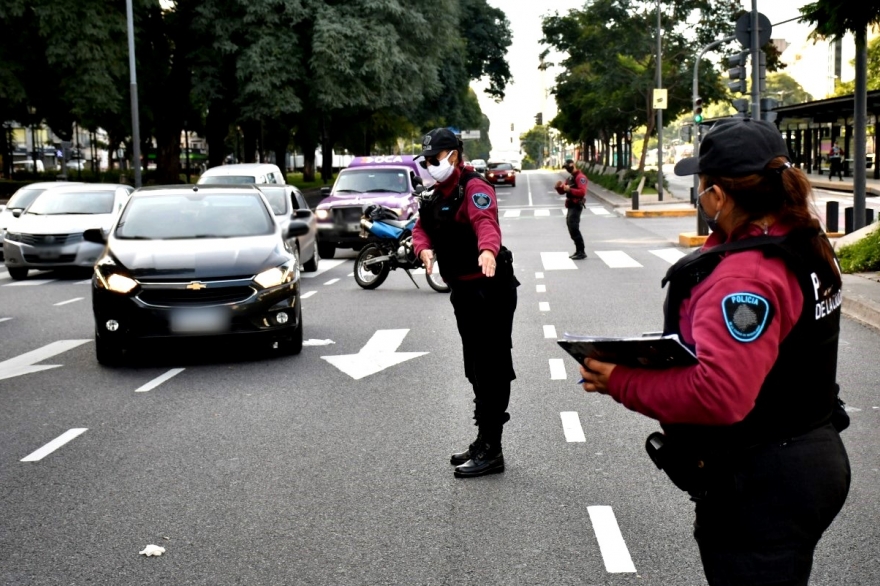 En CABA, retendrán la licencia de conducir a quienes no tengan permiso de circulación