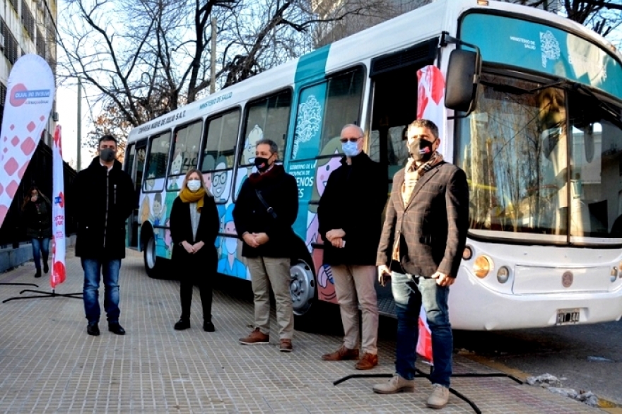 Una empresa de Transportes donó un colectivo para operativos de prevención en la Provincia