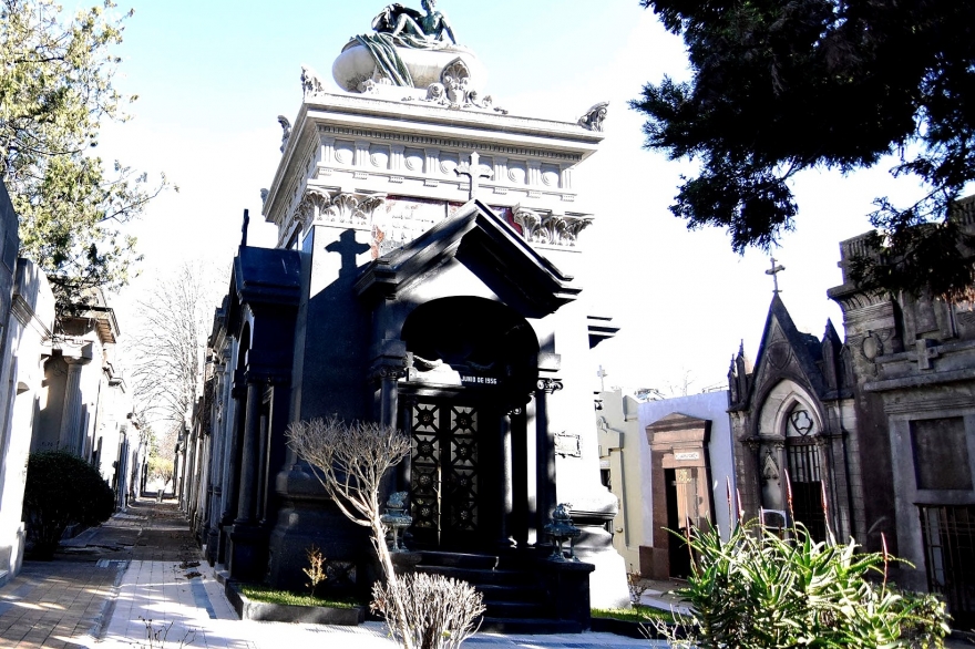 Desde hoy, reabren el Cementerio Municipal de La Plata: habrá un estricto protocolo sanitario