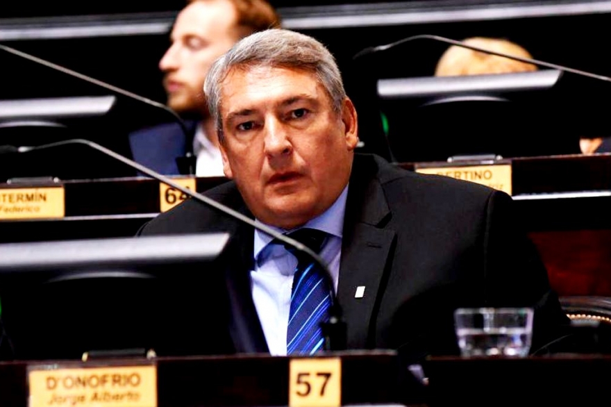 Nuevo positivo de Covid en la Legislatura bonaerense: se contagió el diputado D’Onofrio