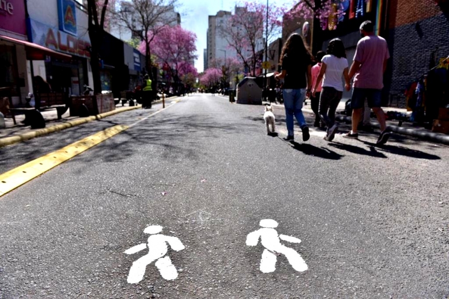 Tras la prueba piloto, vuelve el paseo peatonal a La Plata: mirá cuáles son las calles