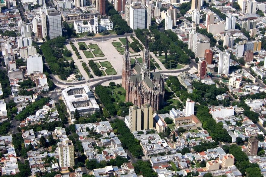 Avanza en el Senado bonaerense el proyecto para crear la tasa de Capitalidad a La Plata