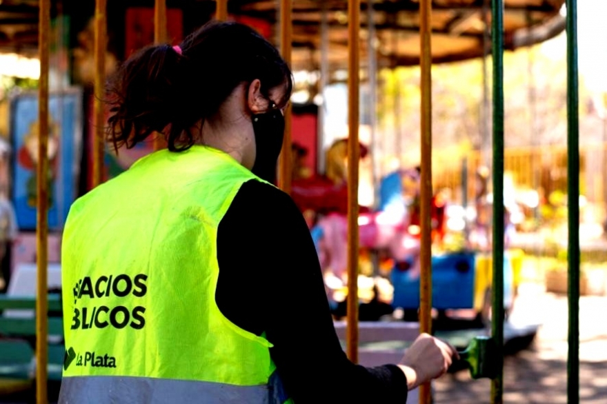 Luego de su puesta en valor, vuelven a girar las calesitas en parques y plazas de La Plata