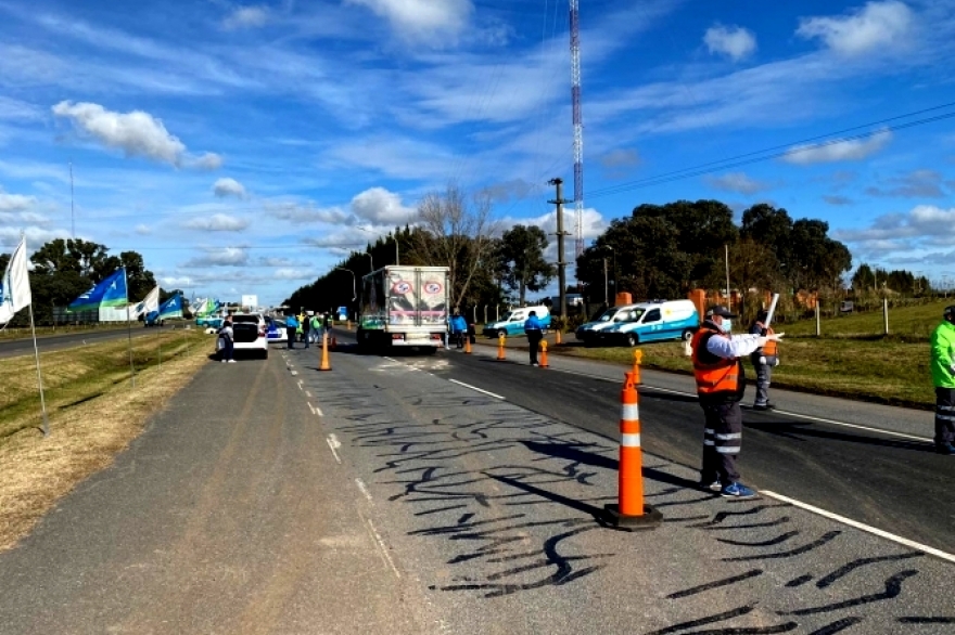 Fin de semana largo en la provincia de Buenos Aires: refuerzan controles en rutas