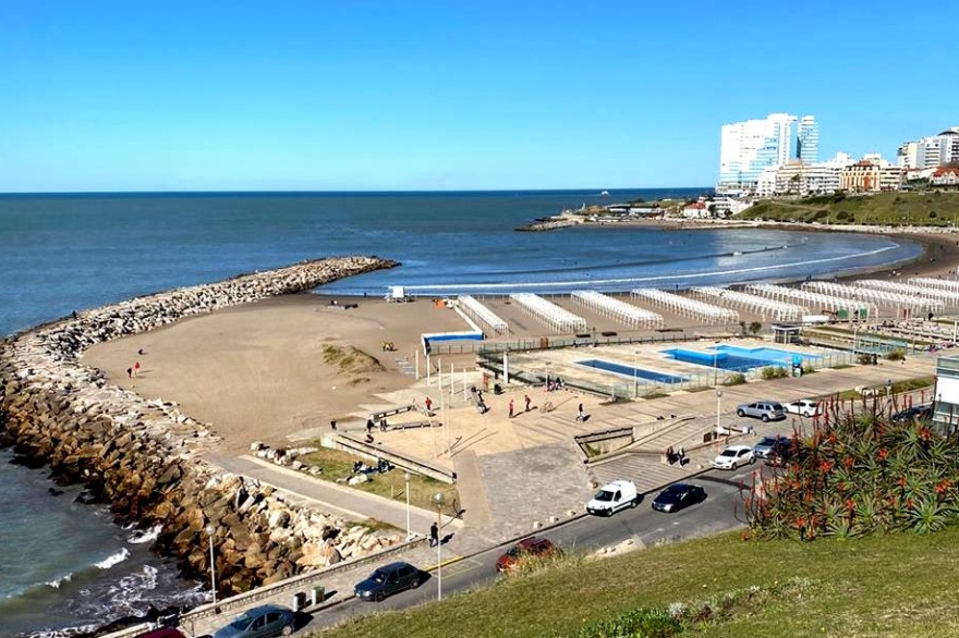 Cerca de 100 mil turistas en Mar del Plata durante el fin de semana extra largo