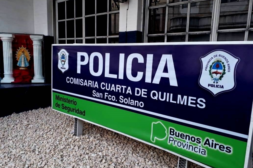 Vecinos desnudaron y lincharon a un joven de 15 años, que intentó robar un celular en Quilmes