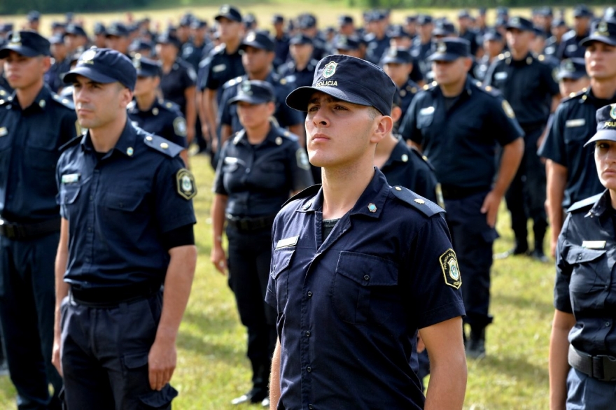 Mirá cuáles son los requisitos para inscribirte en la Policía de la provincia de Buenos Aires