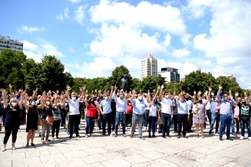 Abad estuvo en La Plata y recibió apoyo a su candidatura para la UCR bonaerense