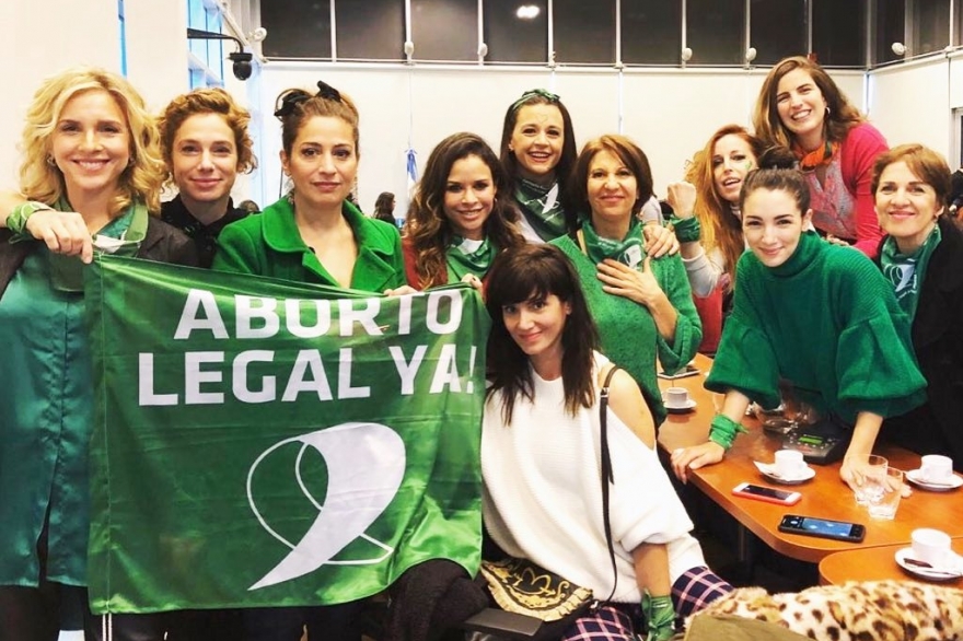 En prevención de violencia de género, la Defensoría y Actrices Argentinas firman un convenio