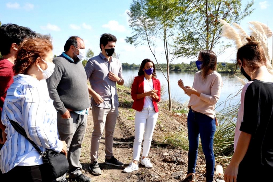 Galmarini y concejales de Tigre recorrieron avances de la obra Colector cloacal Los Remeros