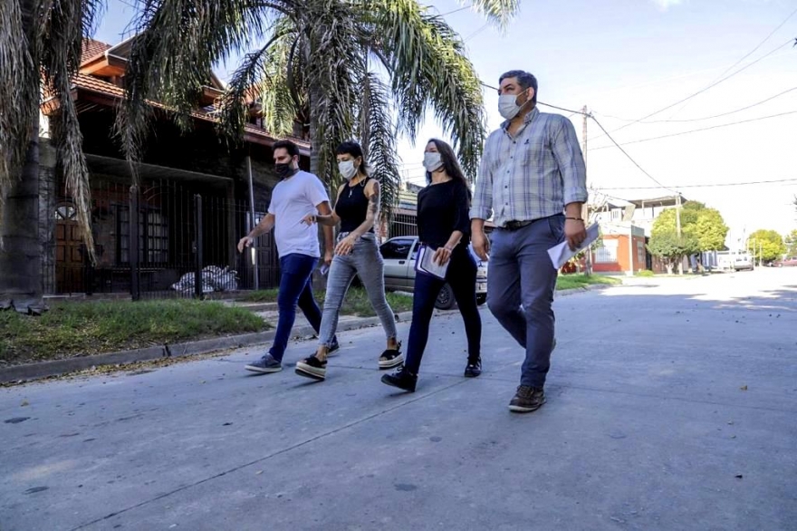 Mayra Mendoza supervisó obras de pavimentación de 400 cuadras en Quilmes