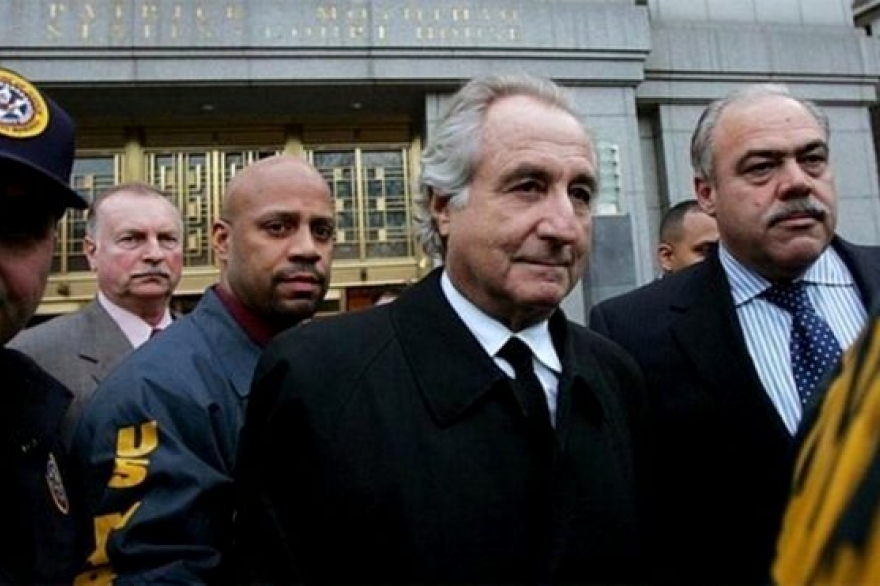 Quién fue Bernie Madoff, el creador de la mayor estafa piramidal de la historia