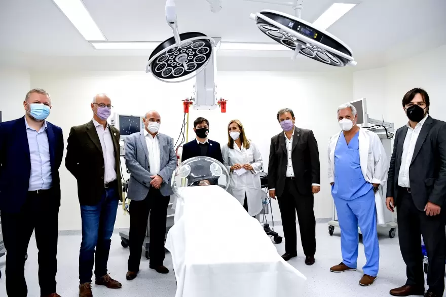 Kicillof y Gollan inauguraron nuevas instalaciones en el hospital Oñativia en Rafael Castillo