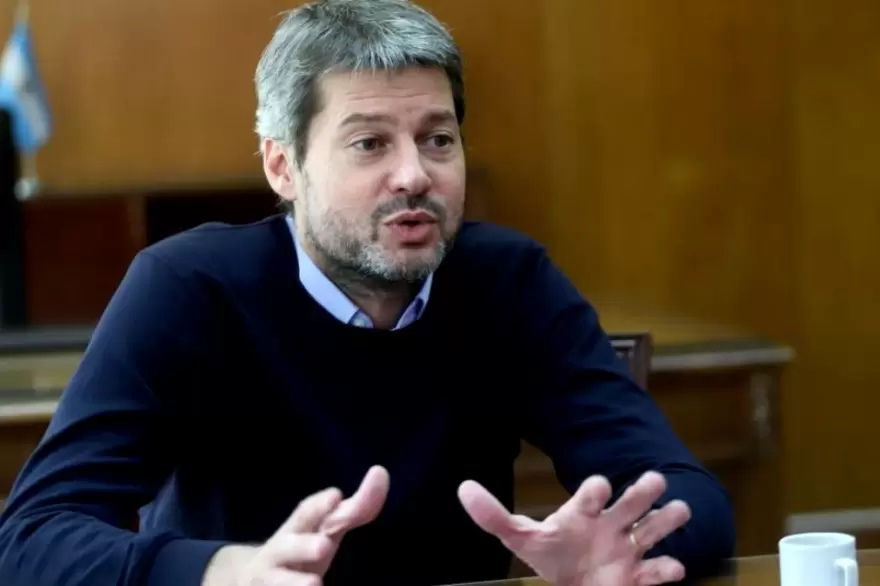 Pese a las presiones de Kicillof, Lammens dijo que por ahora “no se va a suspender el fútbol”