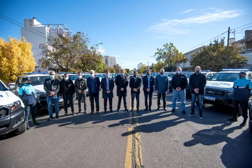 Kicillof y Berni pusieron en marcha 40 patrulleros para Bahía Blanca