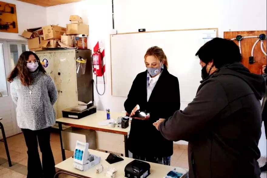 Ruiz Malec visitó Mercedes y se reunió con Ustarroz en un Centro de Formación Laboral