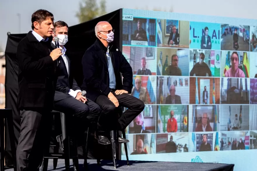 Kicillof y un mensaje a Larreta: “En la Provincia vacunamos a 100 mil porteños con generosidad”