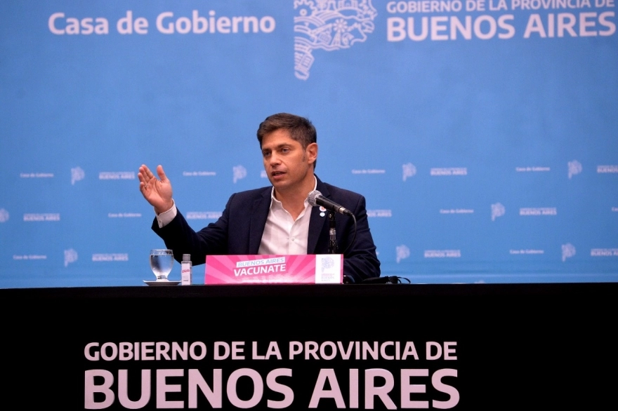 Kicillof anunció que se aumentará la cantidad de vacunaciones por día