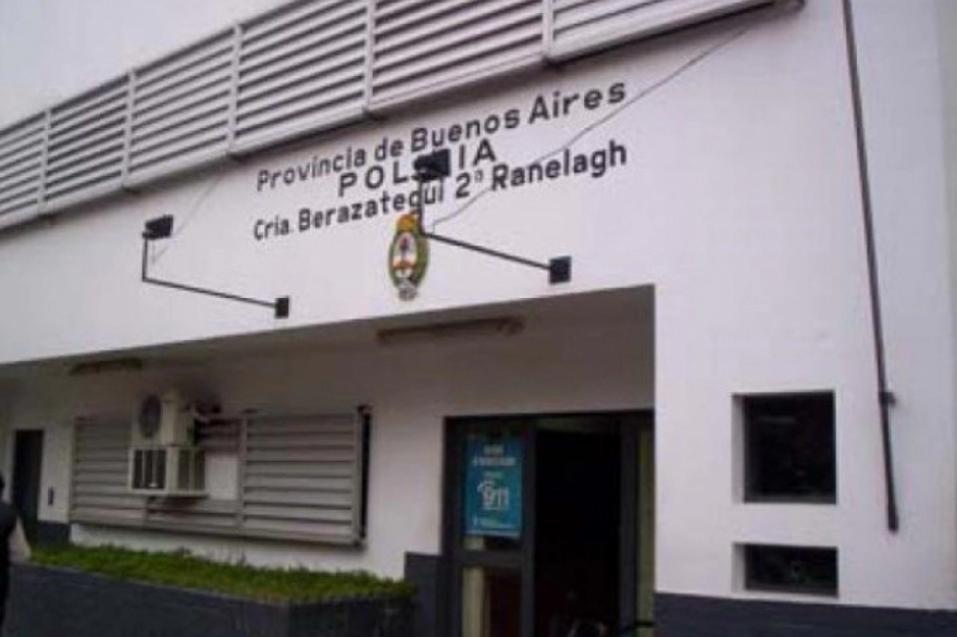 Berazategui: un ex comisario quedó detenido por balear a su hijo en el cuello